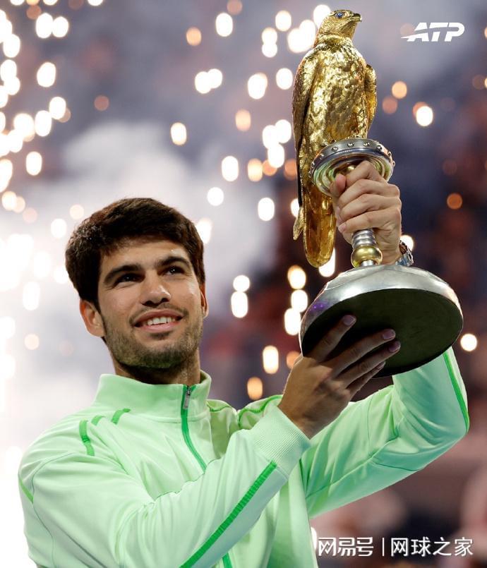 开云体育-强势回归！37岁张帅晋级梅里达女单正赛